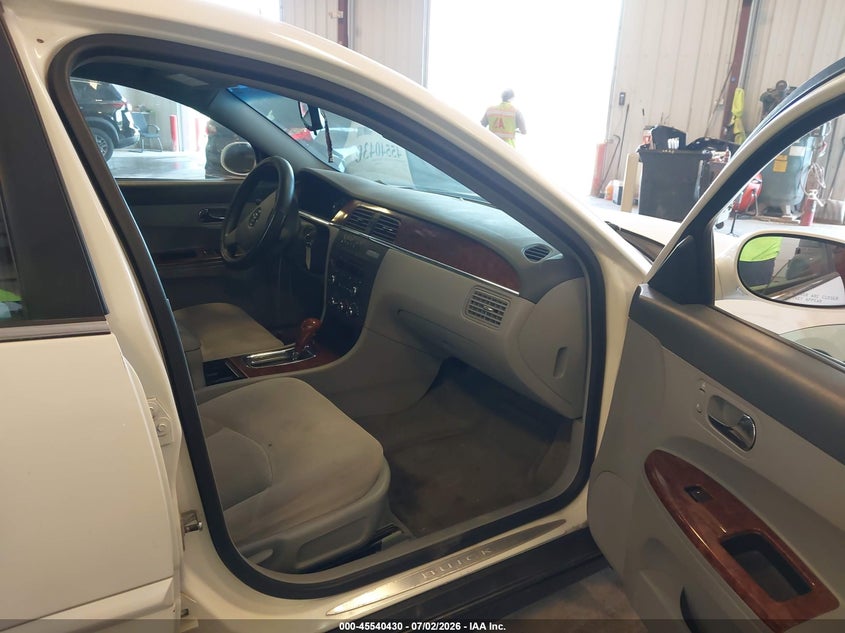 2005 BUICK LACROSSE auction photo 5