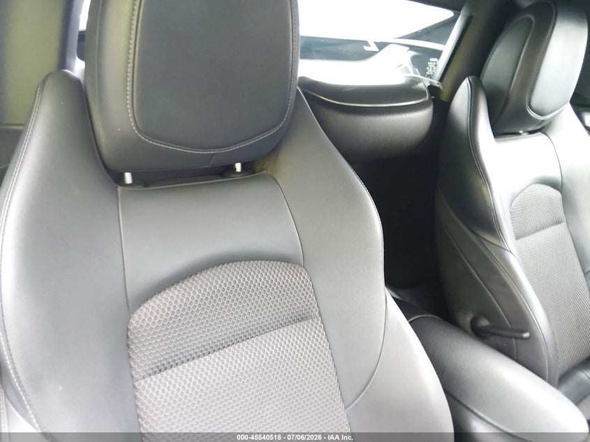 2010 NISSAN 370Z auction photo 8