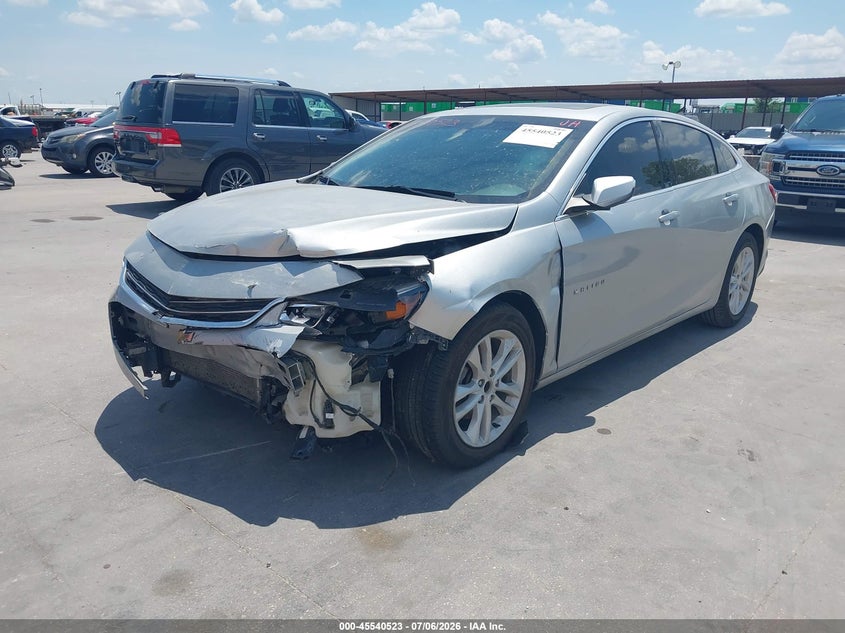 2018 Chevrolet Malibu, Front End, IAAI, VIN 1G1ZD5ST4JF152452 — photo 2