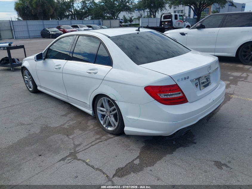 2014 MERCEDES-BENZ C 250 auction photo 3