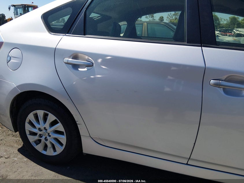 2012 TOYOTA PRIUS PLUG-IN auction photo 6