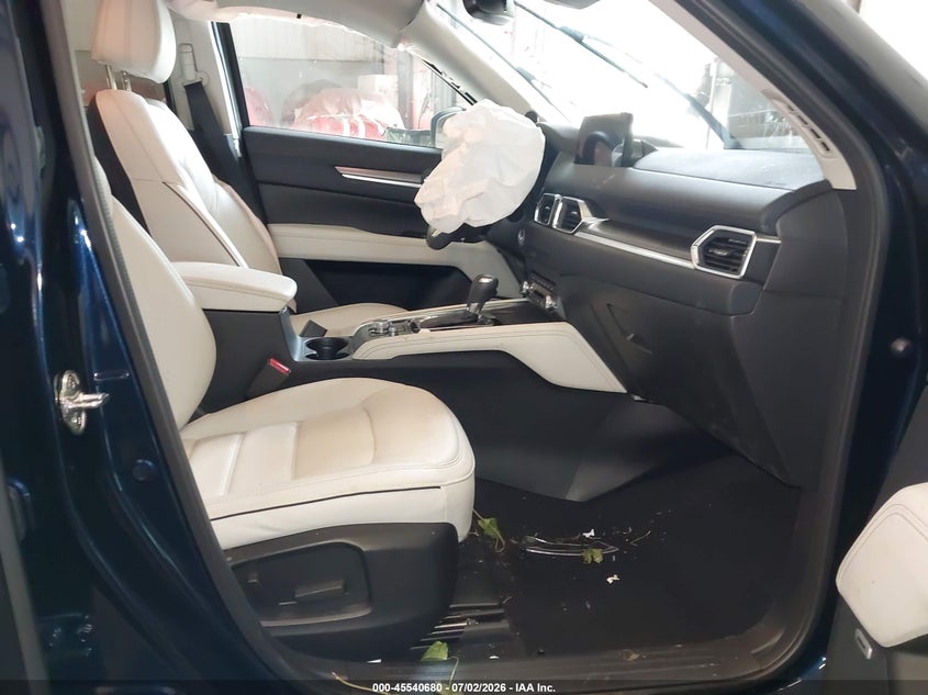 2025 MAZDA CX-5 auction photo 5