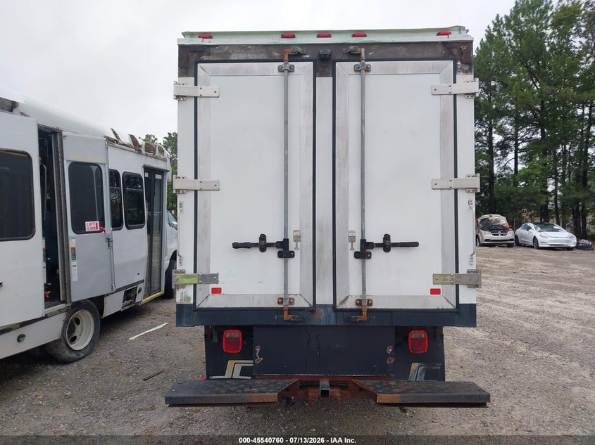 2015 Ford F-350 Chassis Xl/Xlt VIN: 1FDRF3E67FEB33415 Lot: 45540760