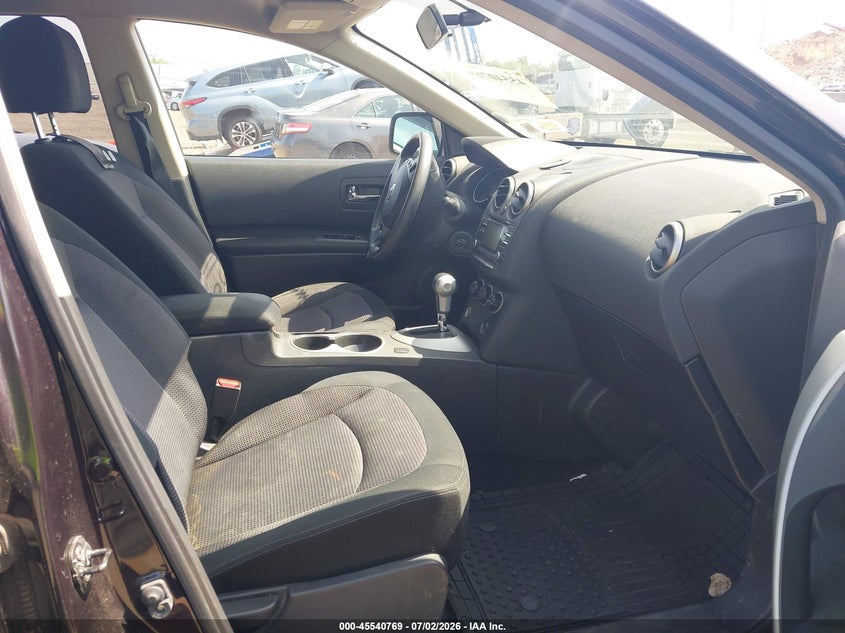 2013 NISSAN ROGUE auction photo 5
