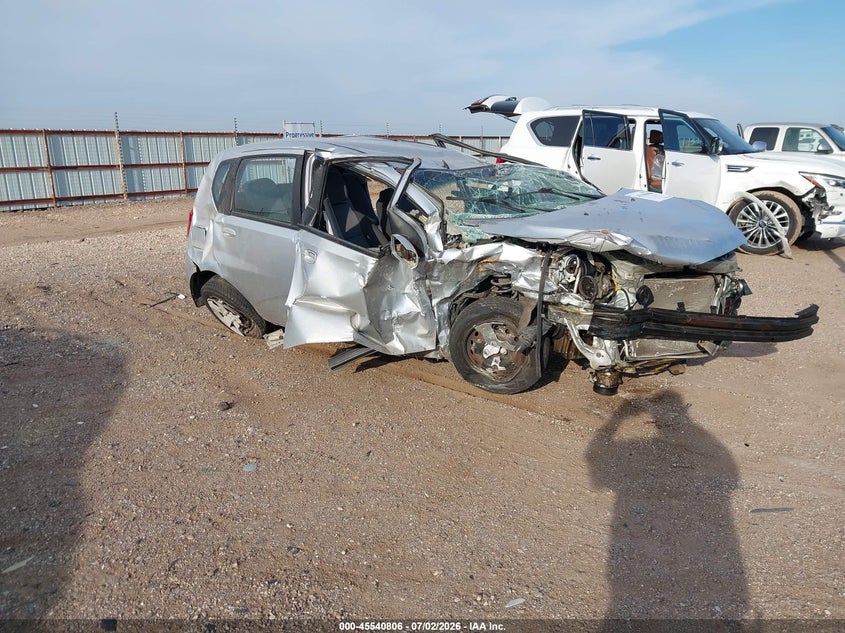 2011 CHEVROLET AVEO auction photo 1