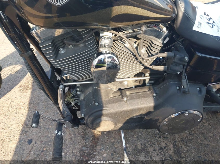 2015 Harley-Davidson Fxdwg Dyna Wide Glide VIN: 1HD1GPM16FC322658 Lot: 45540970