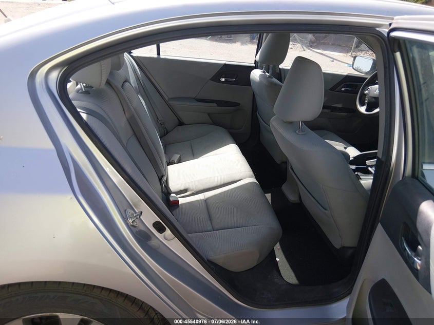 2015 HONDA ACCORD auction photo 8