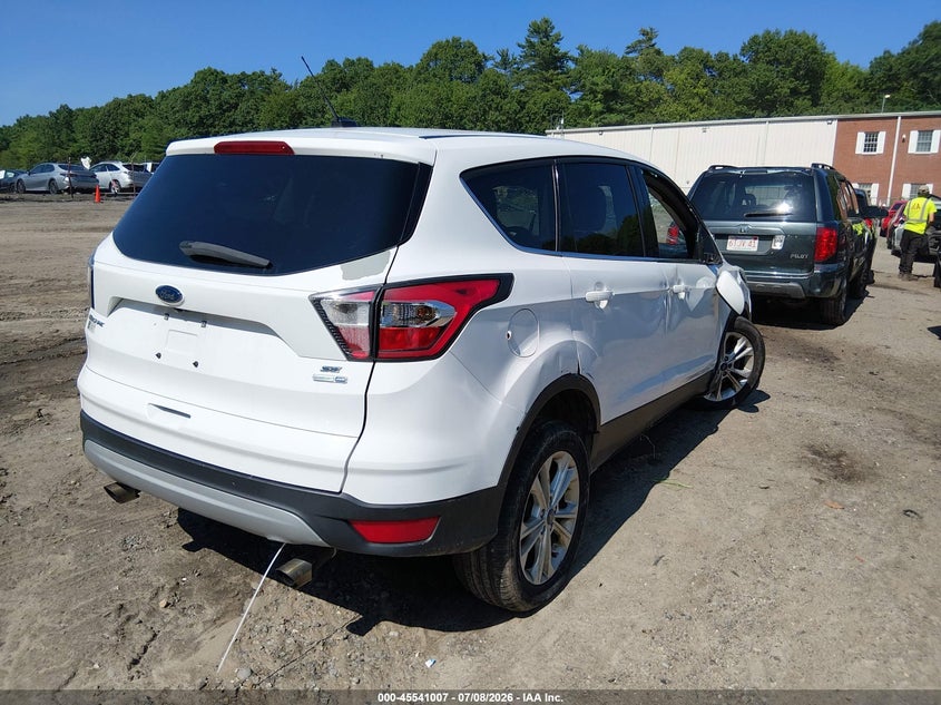 2017 FORD ESCAPE auction photo 4