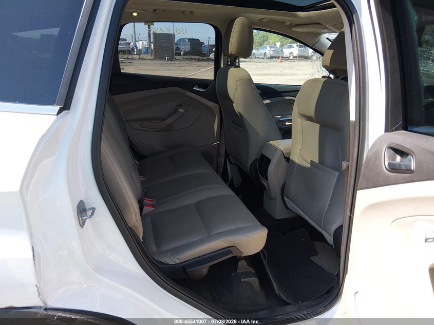 2017 FORD ESCAPE auction photo 8