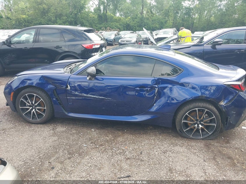 2022 TOYOTA GR86 auction photo 6