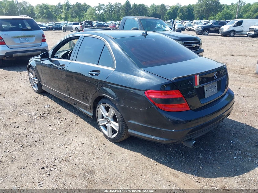 2010 MERCEDES-BENZ C 300 auction photo 3