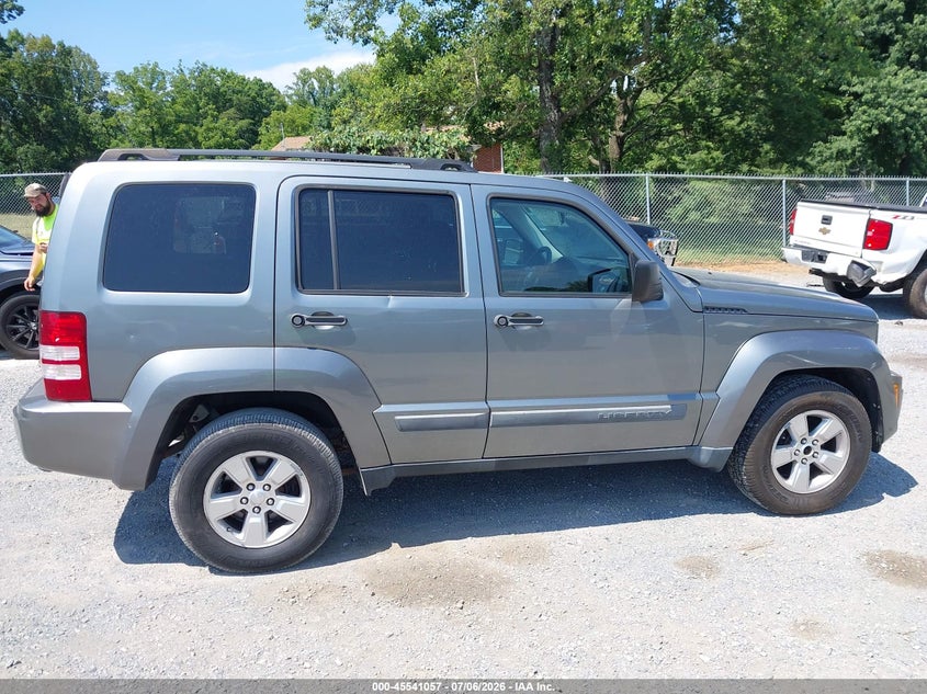 2012 JEEP LIBERTY auction photo 6