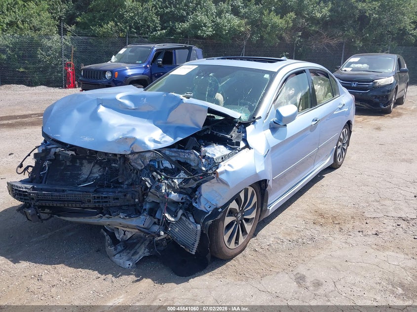 2017 HONDA ACCORD HYBRID auction photo 2