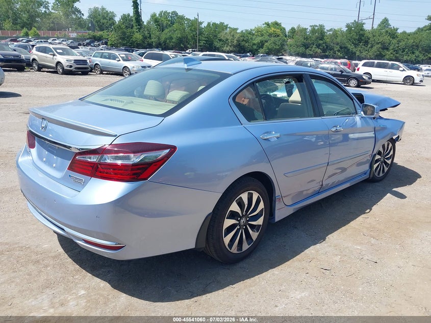 2017 HONDA ACCORD HYBRID auction photo 4