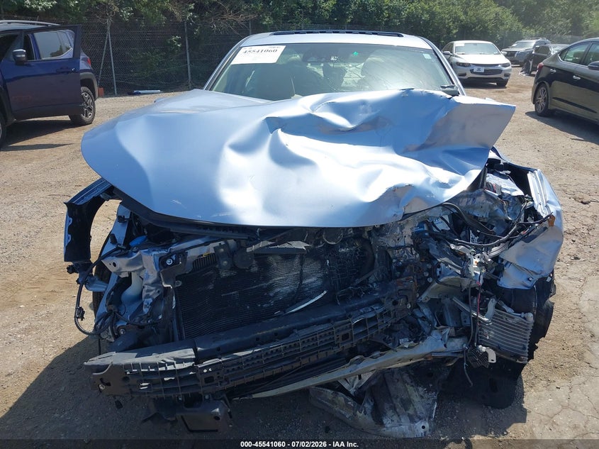 2017 HONDA ACCORD HYBRID auction photo 6