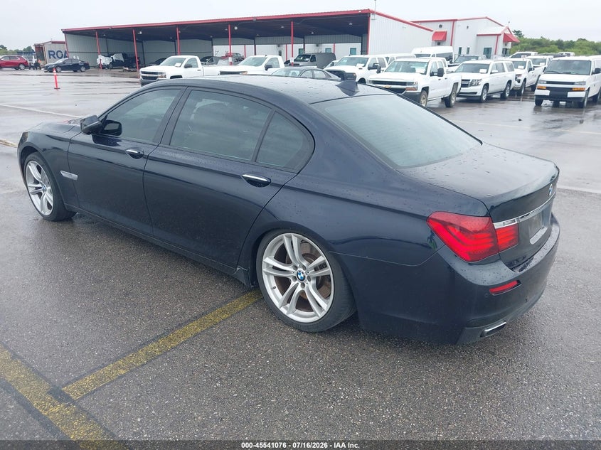 Vin: wbaye8c51dde22299, lot: 46039345, bmw 750li 20133
