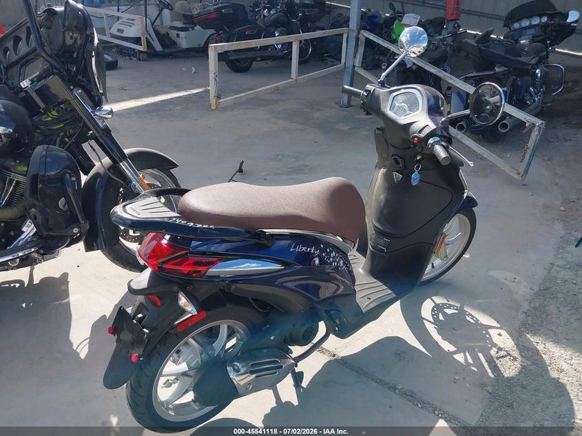 2023 PIAGGIO LIBERTY auction photo 4