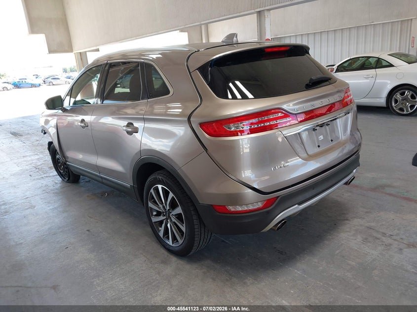 Vin: 5lmcj3d95kul16521, lot: 46039392, lincoln mkc reserve 20193