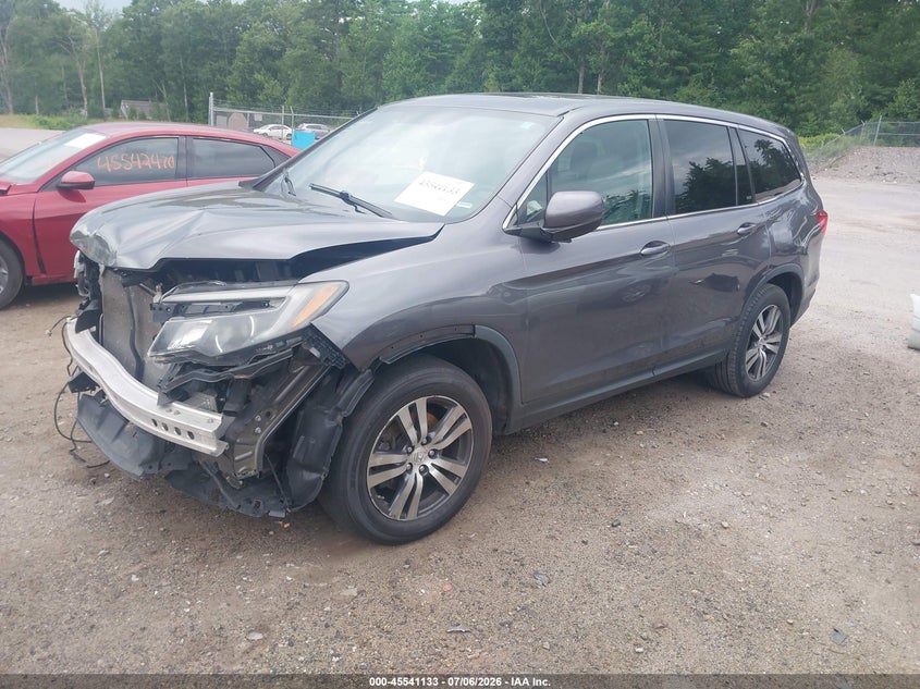 2017 HONDA PILOT auction photo 2