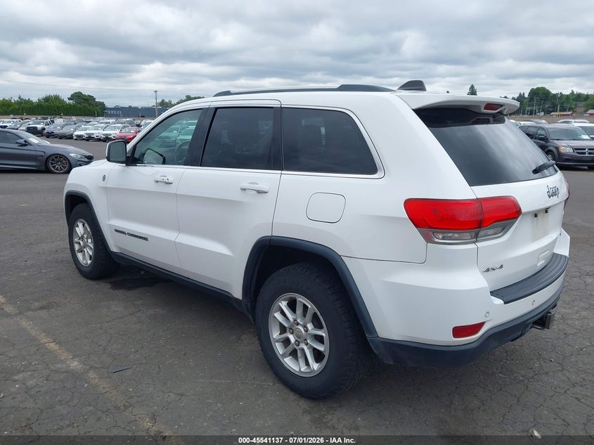 AtlanticExpress - Jeep Grand Cherokee