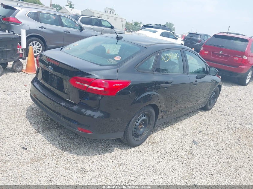 Vin: 1fadp3e26fl373954, lot: 46039446, ford focus s 20154