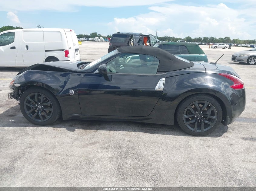 2018 Nissan 370Z Touring VIN: JN1AZ4FH2JM520261 Lot: 45541189