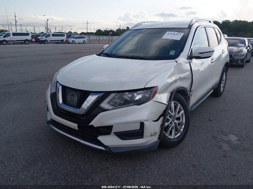 2017 NISSAN ROGUE auction photo 2