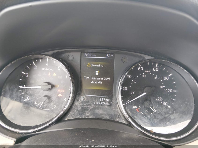 2017 NISSAN ROGUE auction photo 7