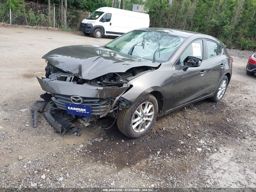 2015 MAZDA MAZDA3 auction photo 2