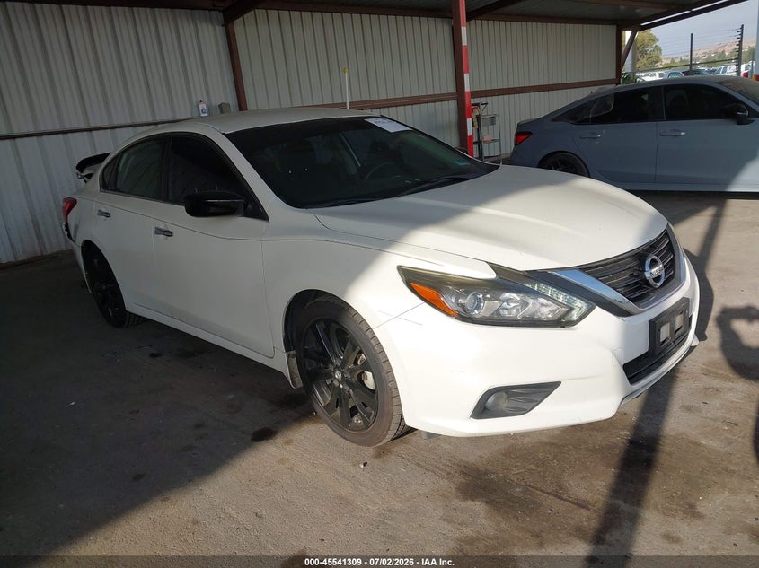 2017 NISSAN ALTIMA auction photo 1