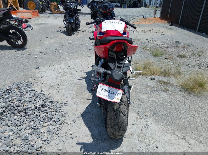 2026 Honda Cbr650 R VIN: MLHRH155XT5201547 Lot: 45541314