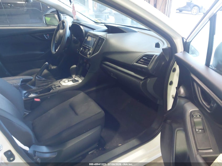 2018 SUBARU IMPREZA auction photo 5