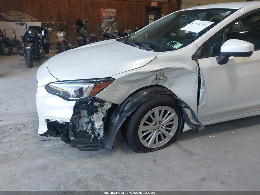 2018 SUBARU IMPREZA auction photo 6