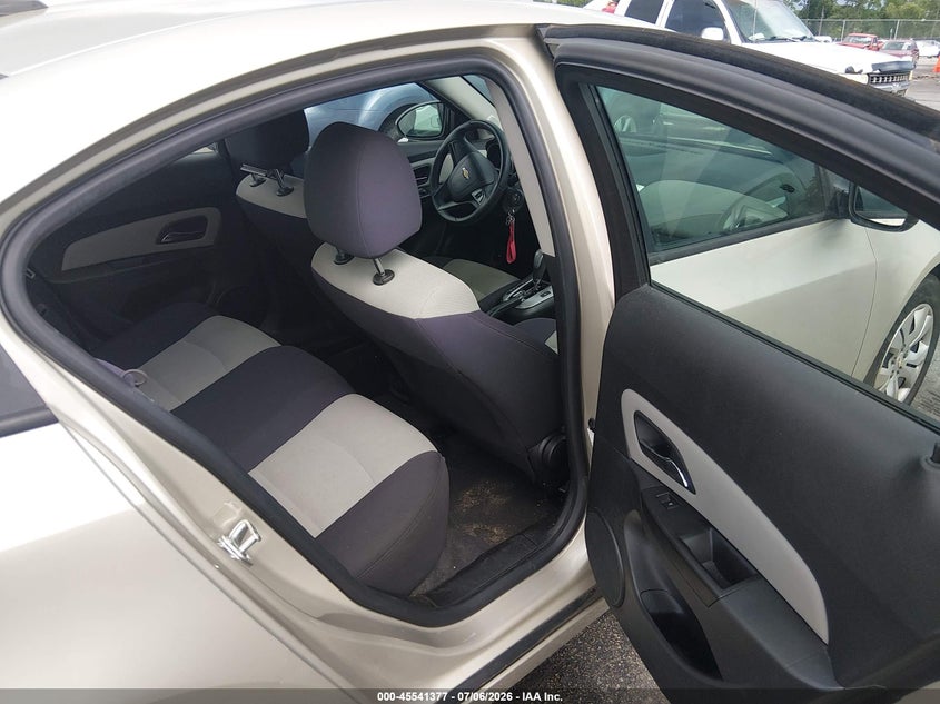 2013 CHEVROLET CRUZE auction photo 8