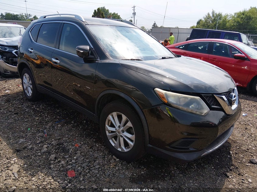 2015 NISSAN ROGUE auction photo 1
