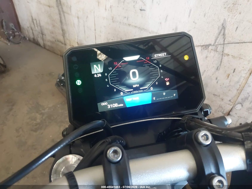 2025 YAMAHA MTN690 auction photo 7