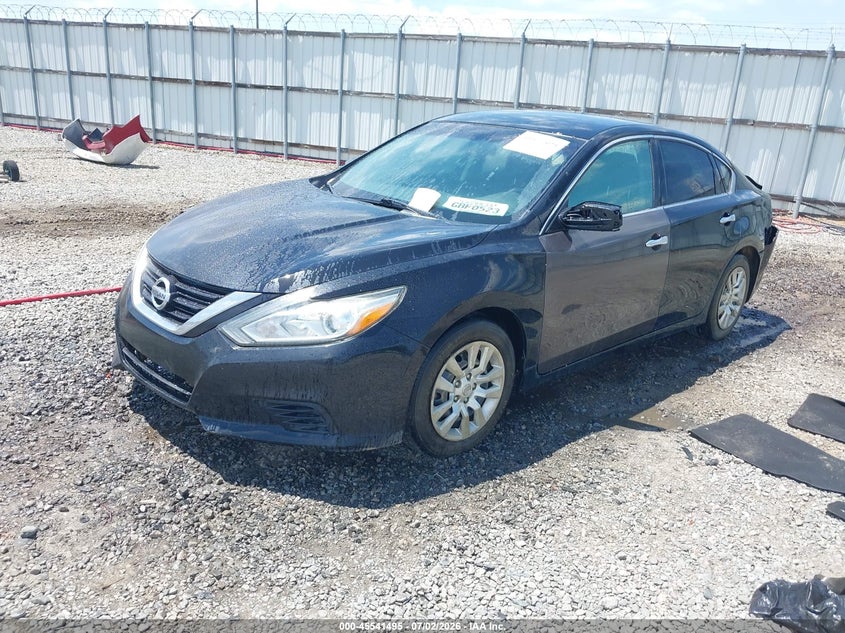 2018 NISSAN ALTIMA auction photo 2