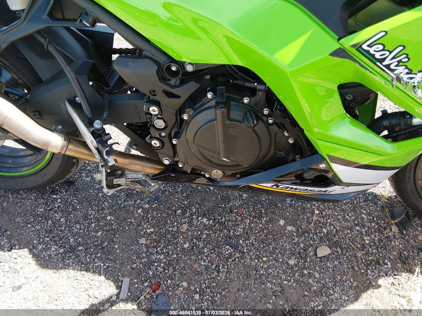 2025 KAWASAKI EX500 auction photo 8