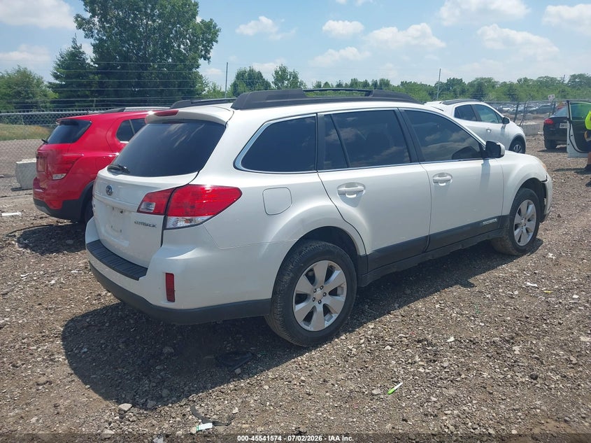 2011 SUBARU OUTBACK auction photo 4