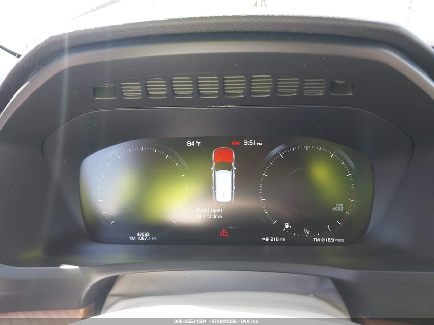 2022 Volvo Xc90 T6 Momentum 6 Passenger VIN: YV4A221K1N1786271 Lot: 45541591