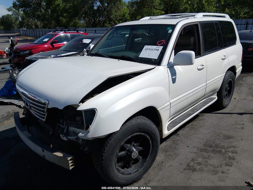 2006 LEXUS LX 470 auction photo 2
