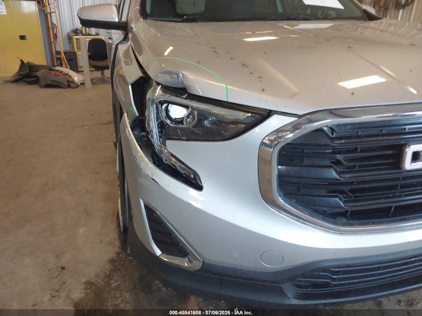 2018 GMC TERRAIN auction photo 6
