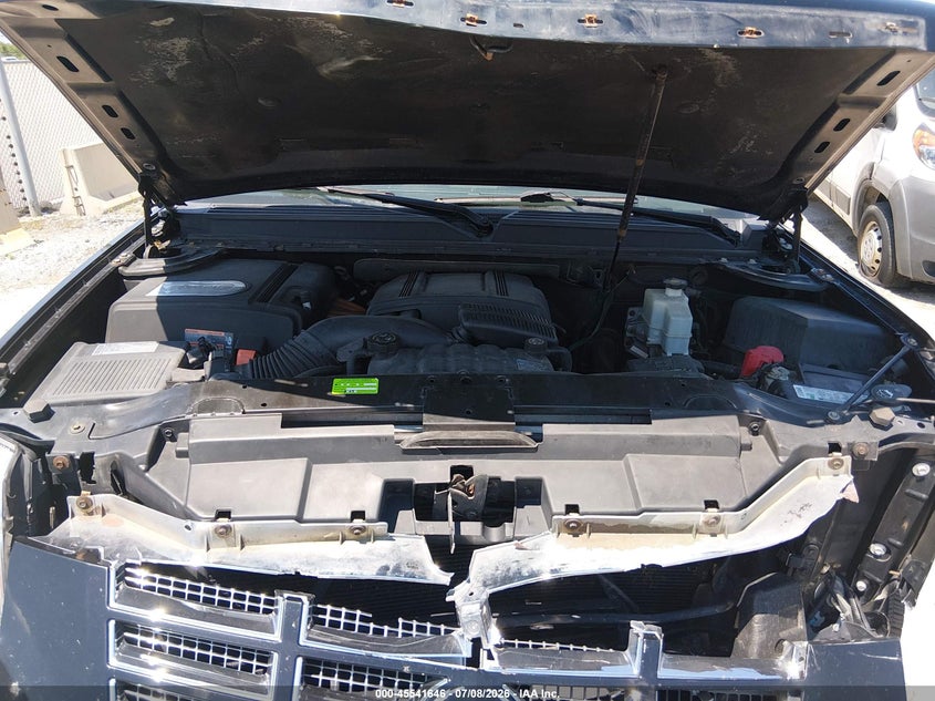 2010 Cadillac Escalade Hybrid Standard VIN: 1GYUKEEJXAR172960 Lot: 45541646