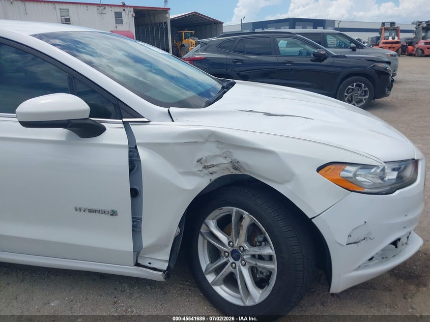 2018 FORD FUSION HYBRID auction photo 6