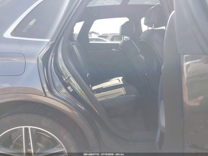 2019 AUDI SQ5 auction photo 8