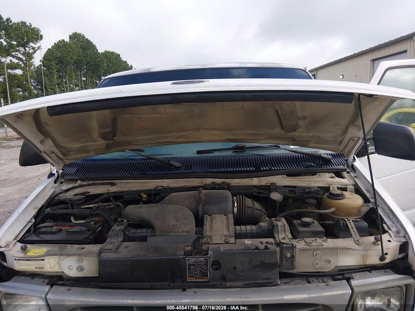 2000 Ford E-250 Commercial VIN: 1FTNE2428YHA09122 Lot: 45541796