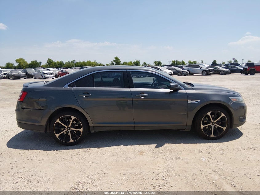 AtlanticExpress - Ford Taurus