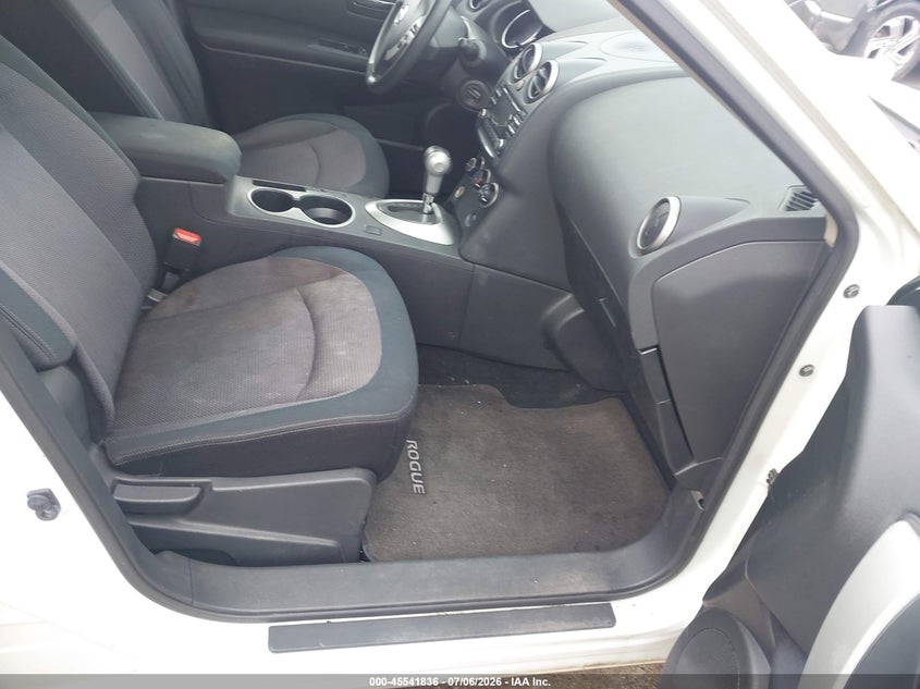 2013 NISSAN ROGUE auction photo 5