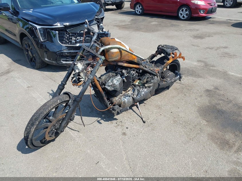 2011 HONDA VT1300 auction photo 2