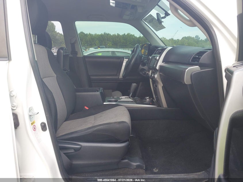 2019 TOYOTA 4RUNNER auction photo 5